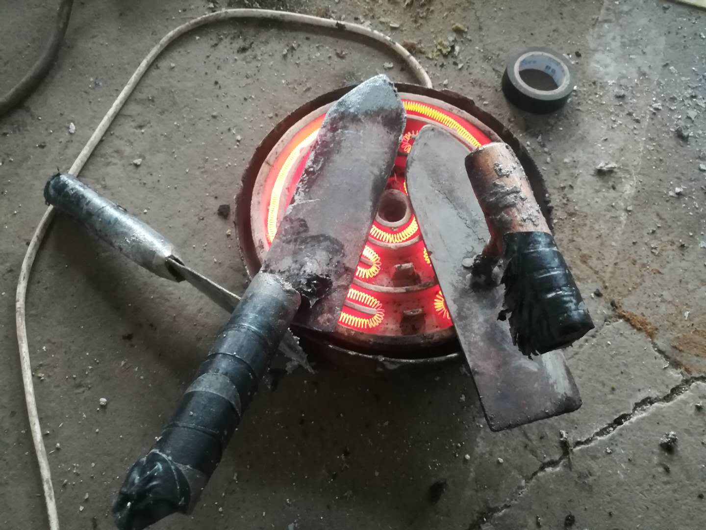 加熱金屬抹子 加熱金屬抹子